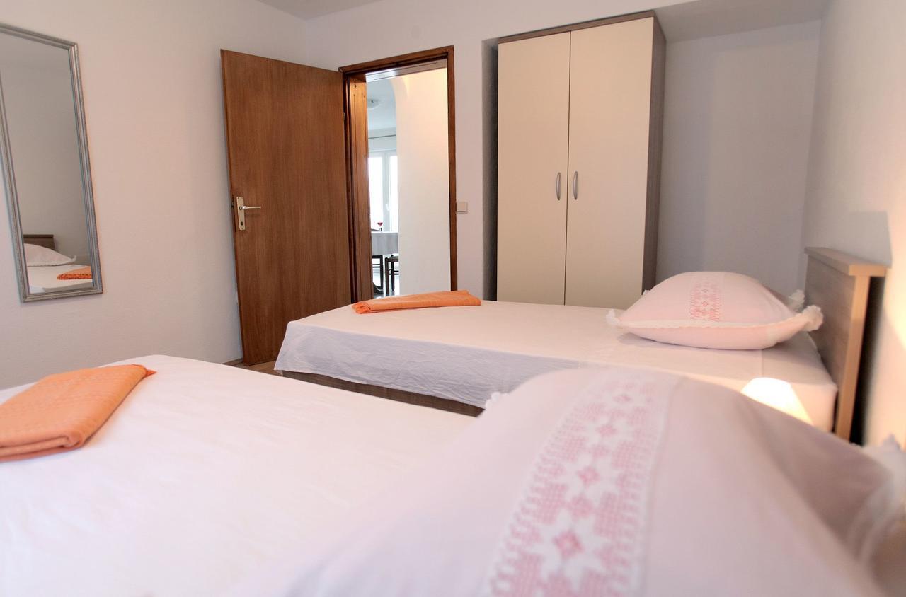 Apartments Iva Trogir Extérieur photo